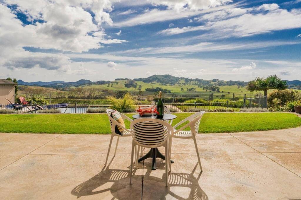 Luxury Country Retreat Apartment Cooks Beach Exterior foto