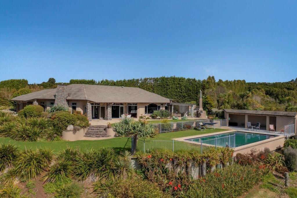 Luxury Country Retreat Apartment Cooks Beach Exterior foto